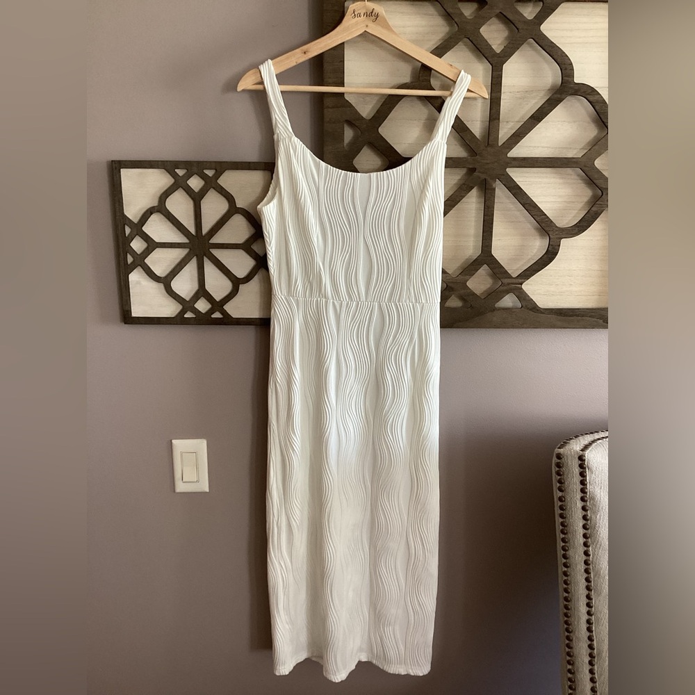 NWOT RIHOAS Textured White Midi Dress